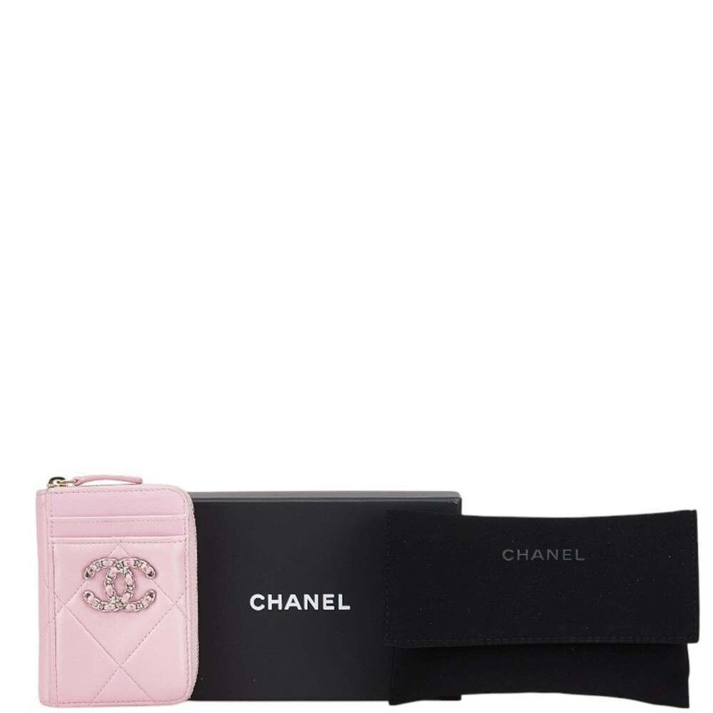 CHANEL Authentic Pink Lambskin Leather Logo Wallet - Picture 9 of 10